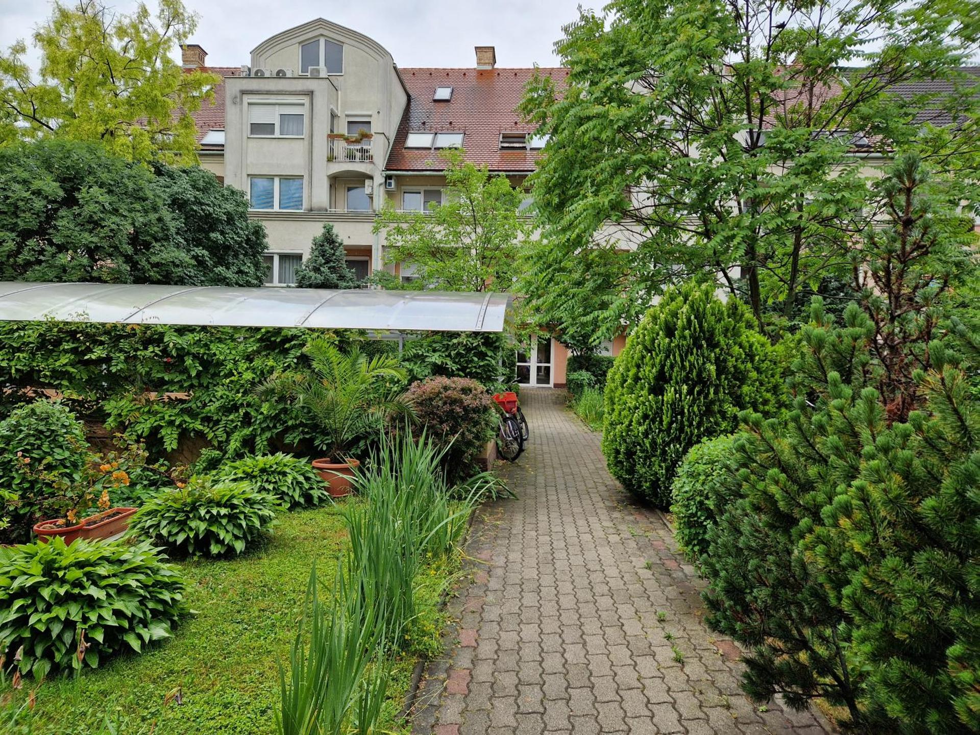 Márti 3 Bedroom Apartment