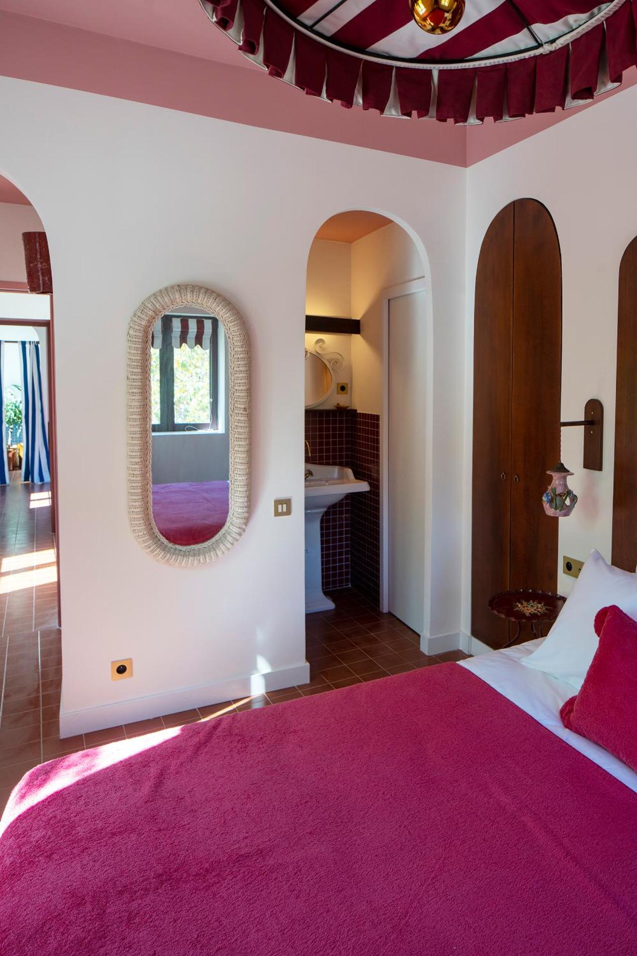 Les Chambres de la Relève