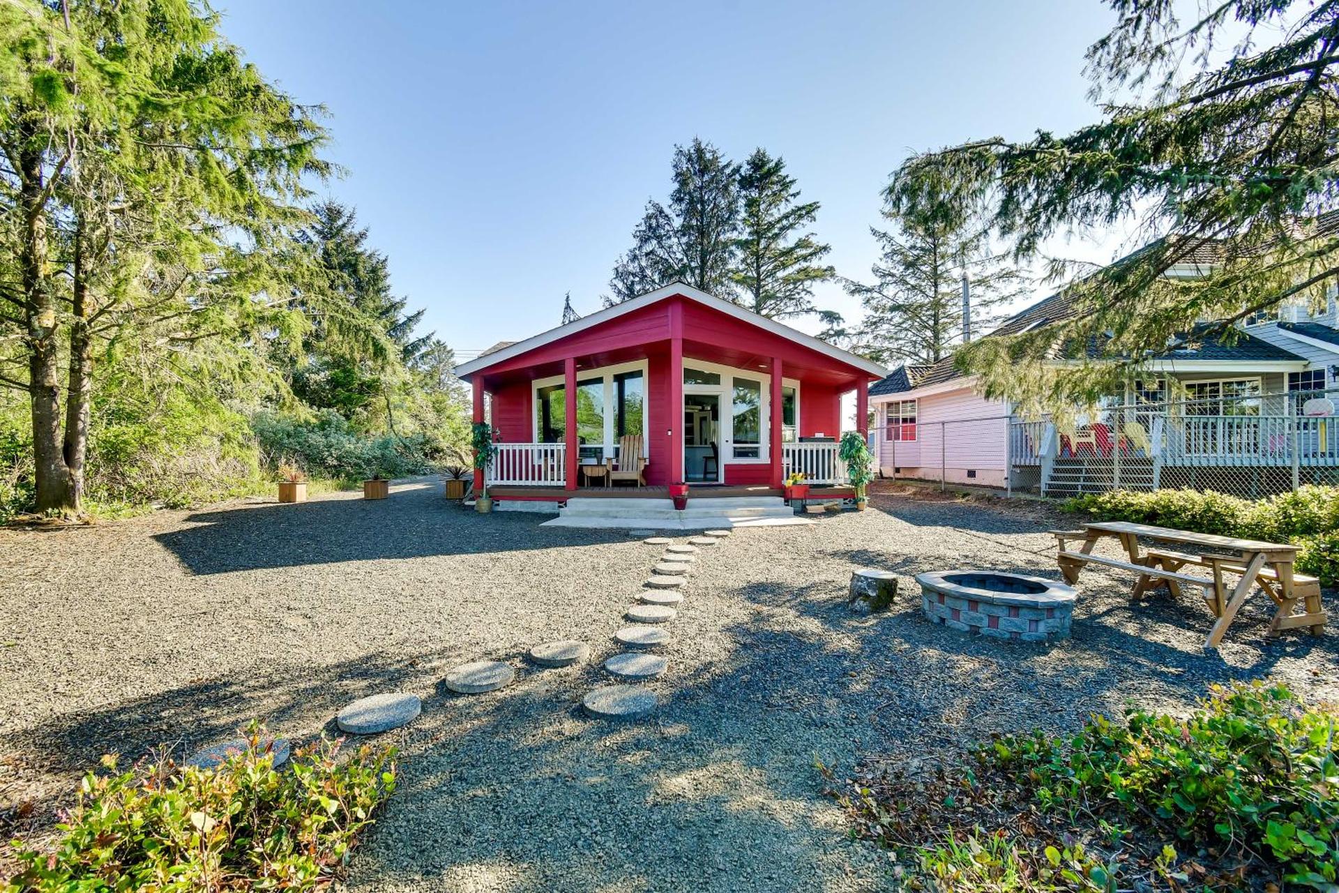 Ocean Shores Retreat with Porch and Canal Views!