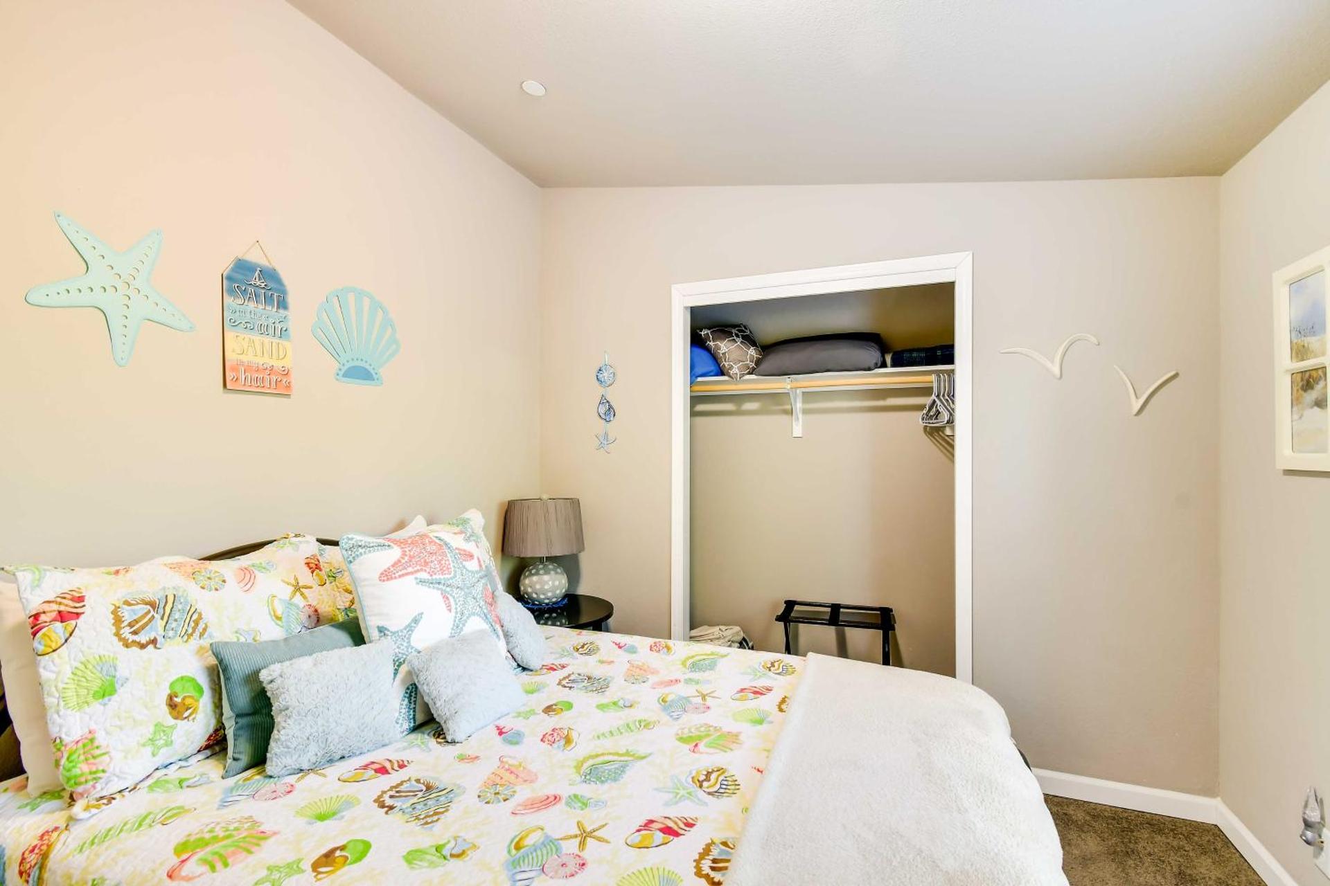 Ocean Shores Retreat with Porch and Canal Views!