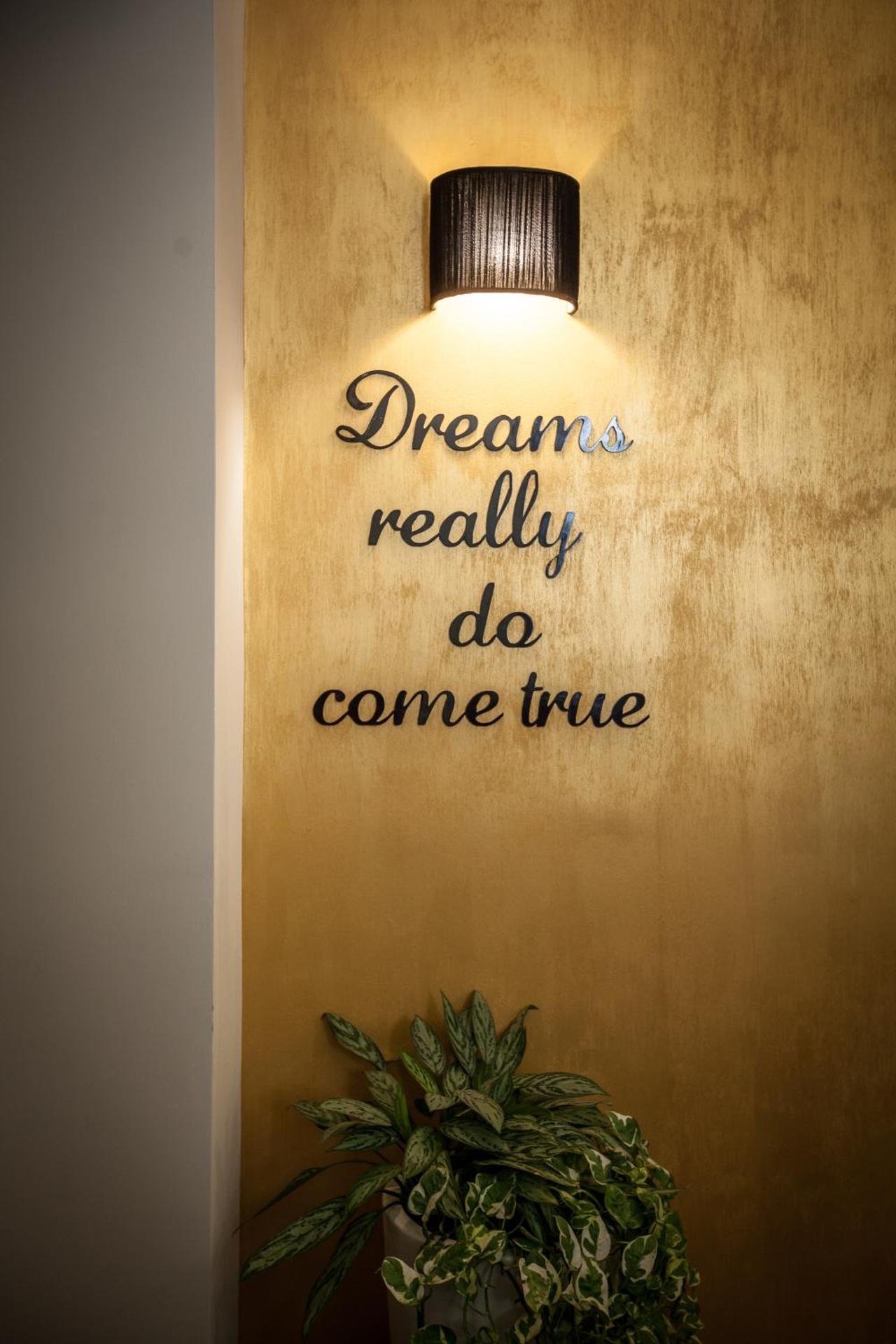 Logo/Certificate/Sign