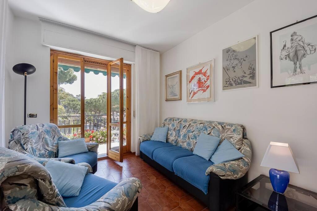 Seaview - Deluxe apartment - Billiard - Pool in July and August - AC in the Bedrooms