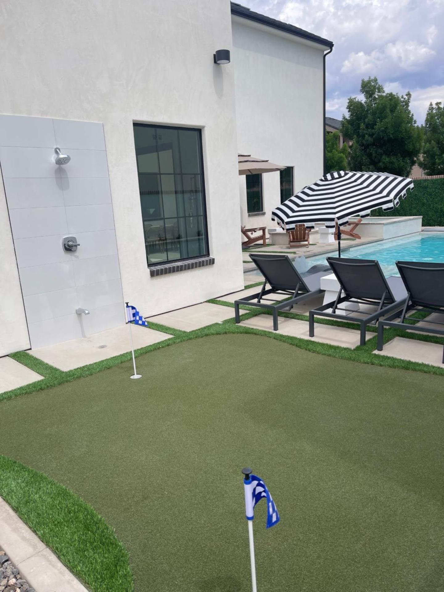 Casa Blanca luxury Villa Private pool sleeps 30!