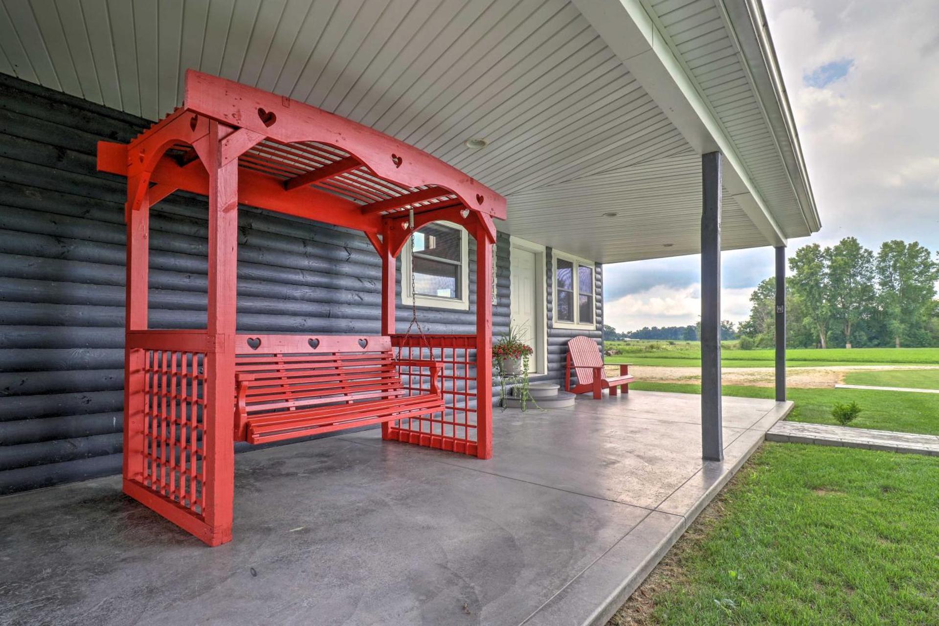 Cozy Haven of Rest Home with Amish Country Views!