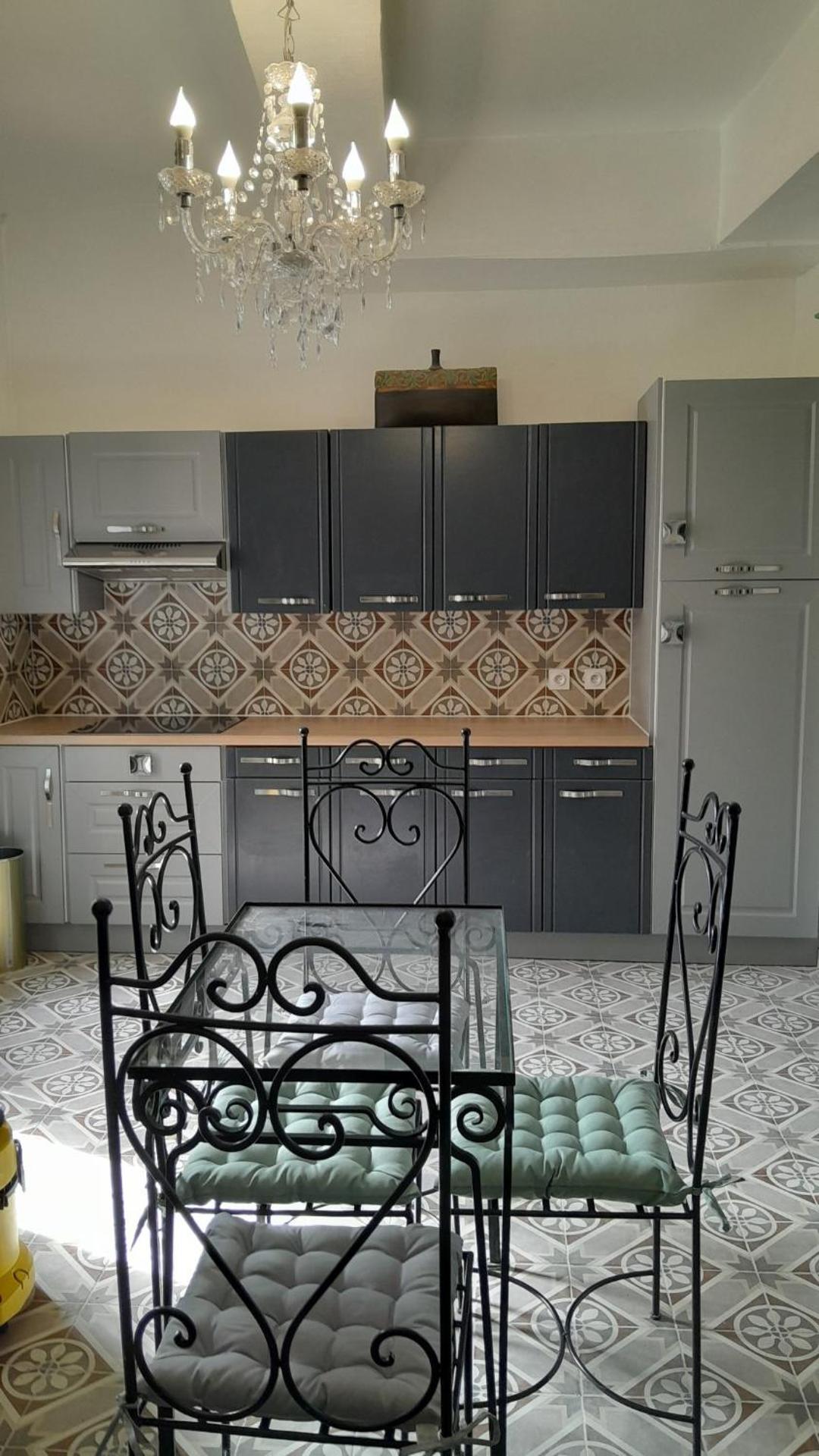 Appartement authentique au bord du fleuve Hérault