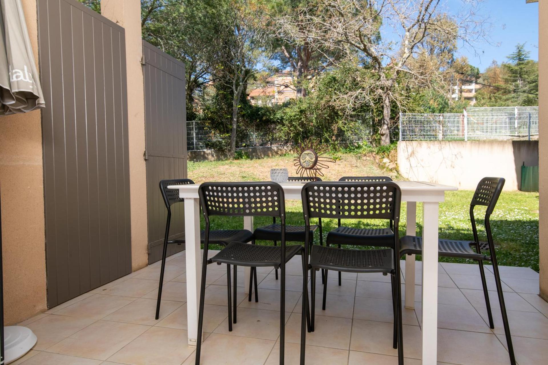 Plages de sable fin, piscine, hammam, tennis LESCLESDENICOLE