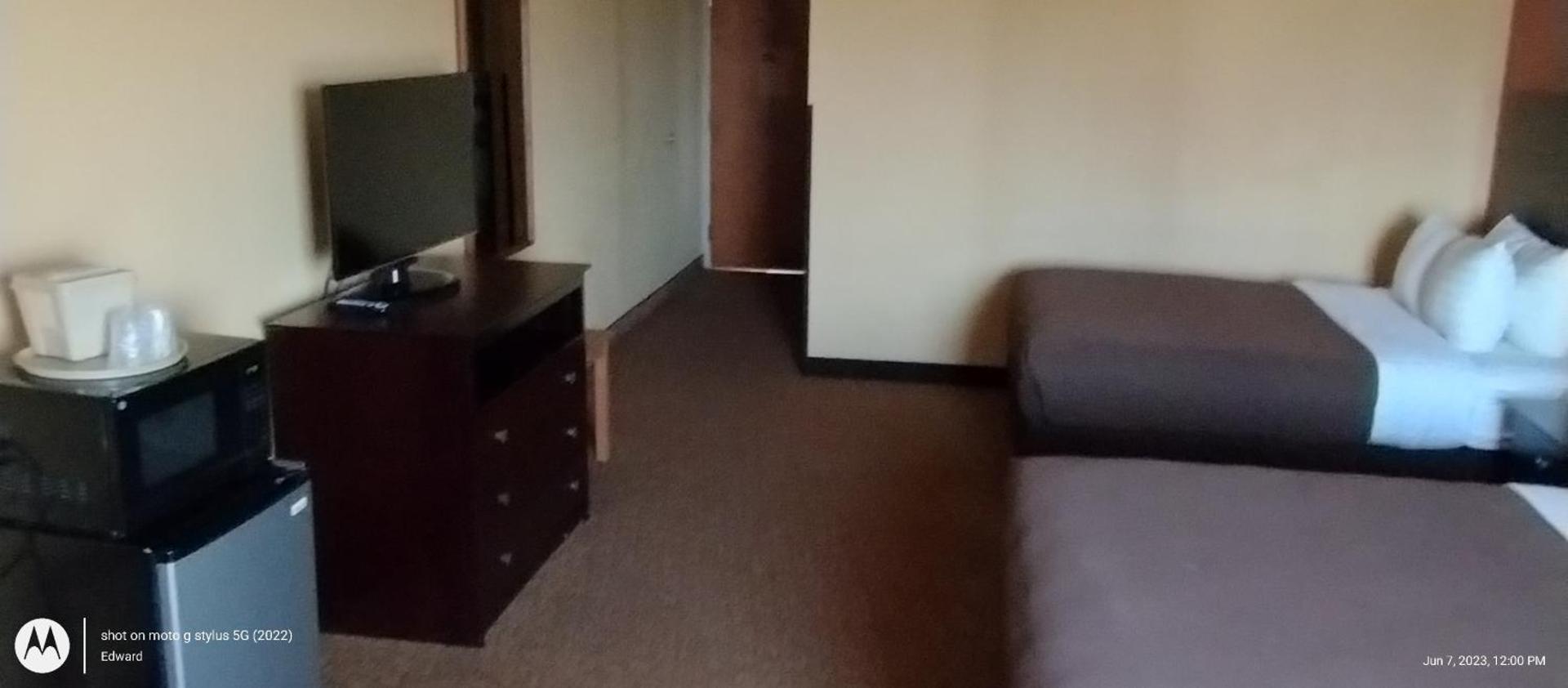 Shary Inn and Suites