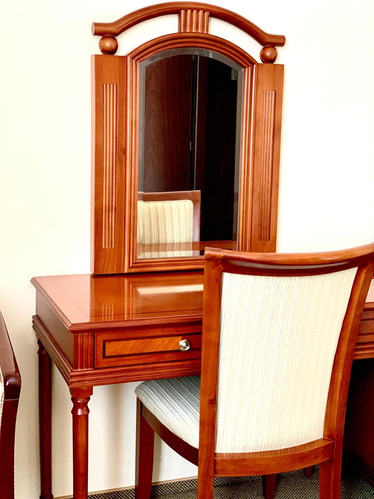 Single Room with Private Bathroom