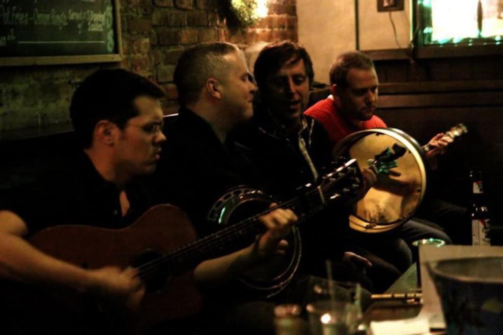 Wild Atlantic Haven, cosy home nr. Ballina & Beach