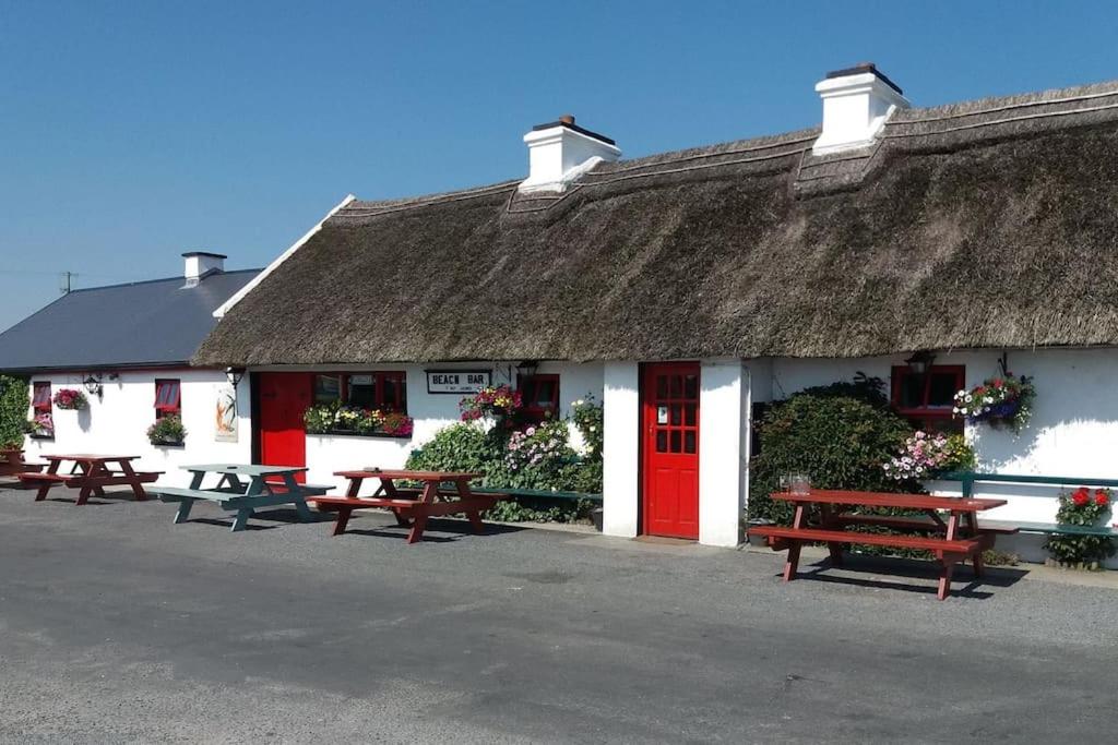 Wild Atlantic Haven, cosy home nr. Ballina & Beach