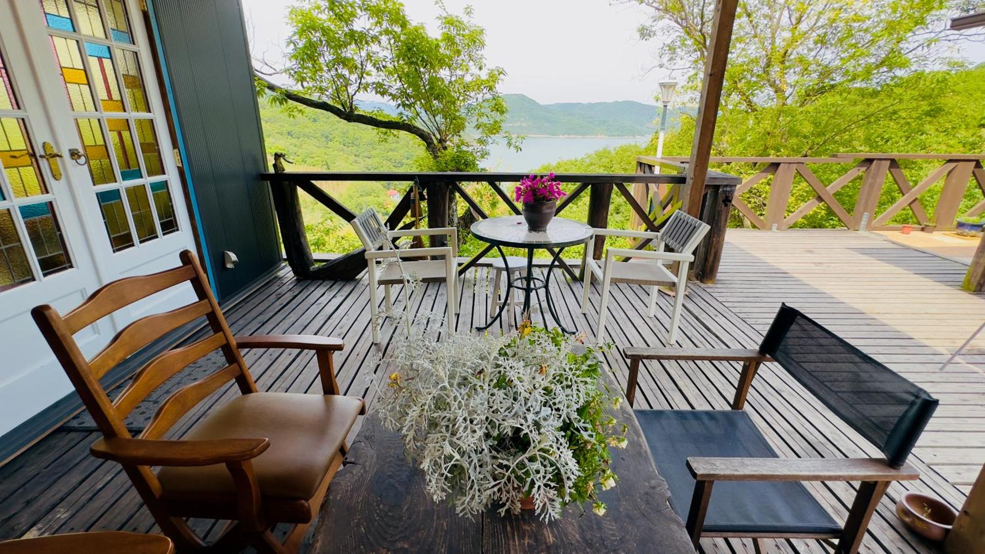 ログあした 船でしか行けない離島のヴィラ