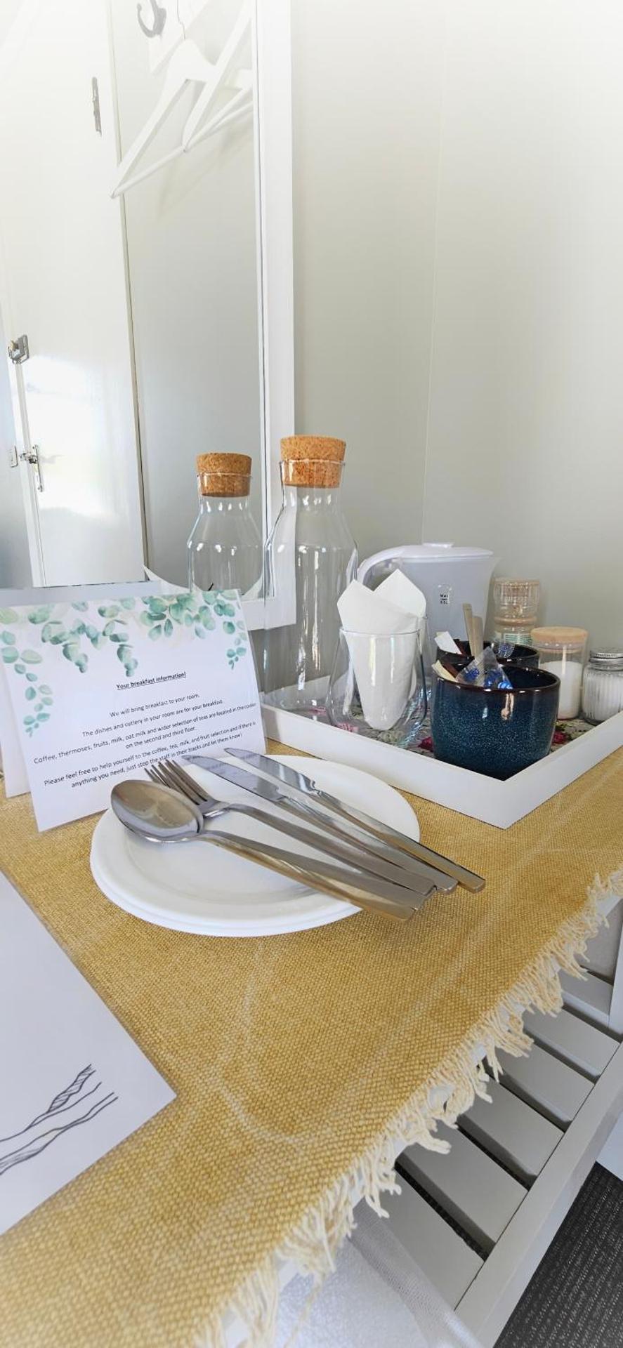 Coffee/tea facilities