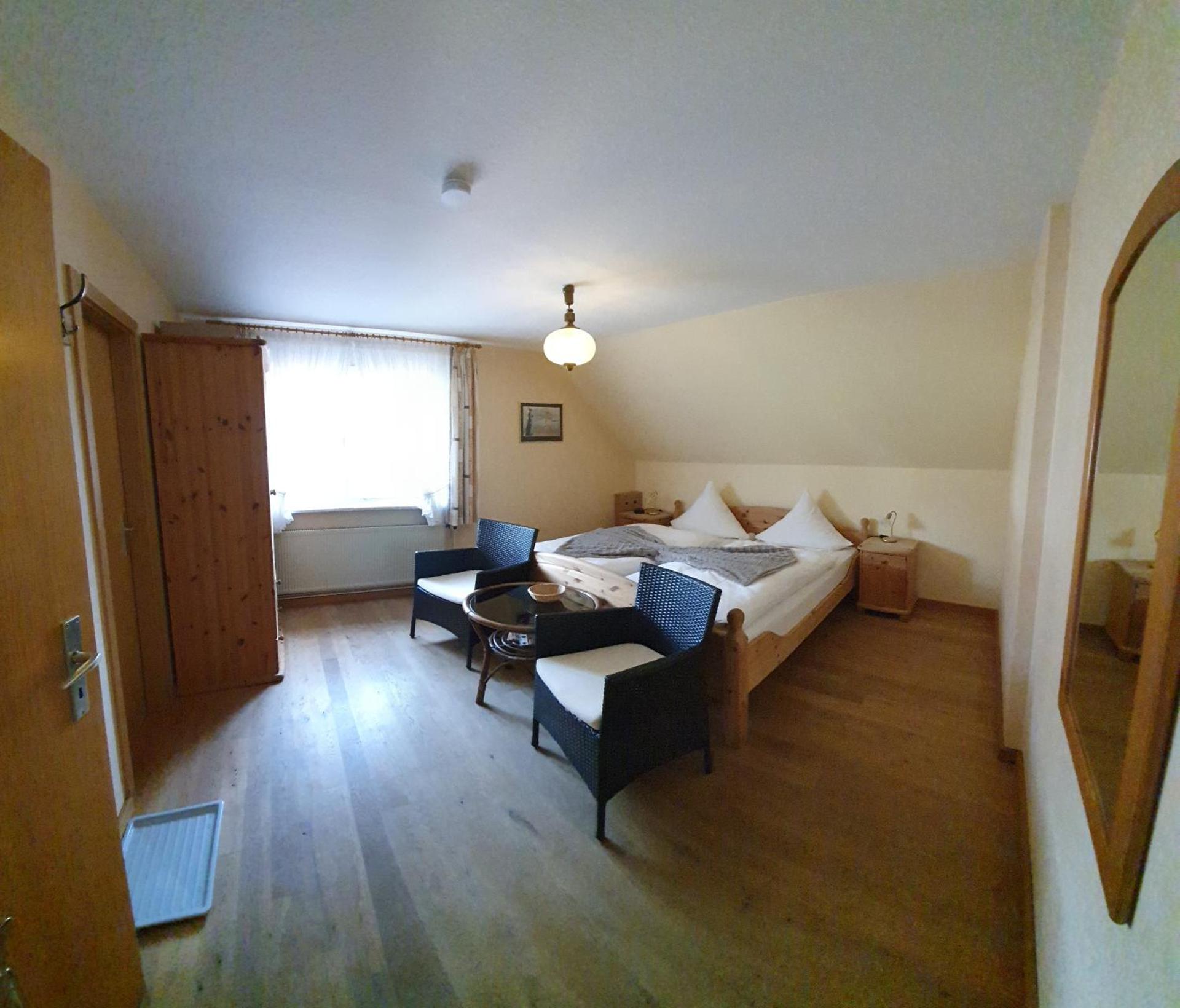 Photo of the whole room