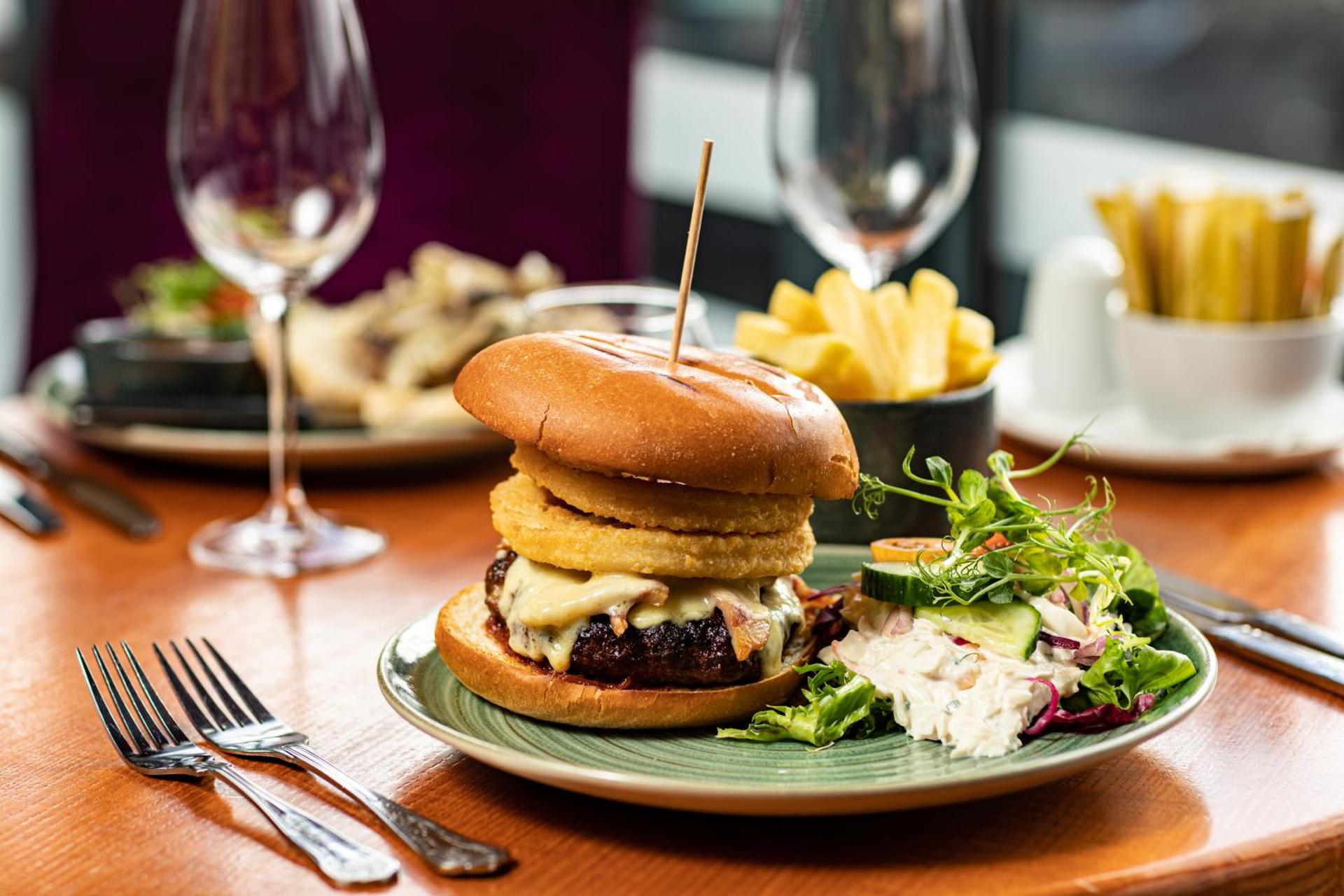 Restaurant/places to eat