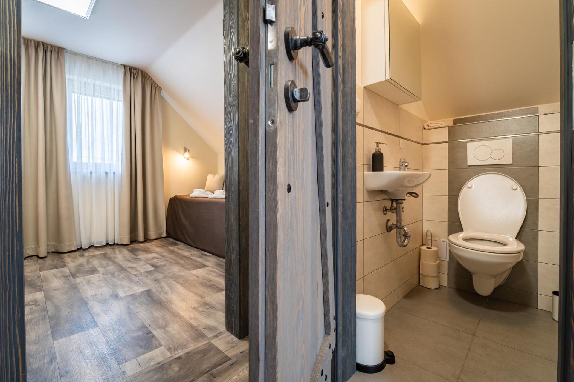 Vinoza - ubytování a vinný sklep Velké Bílovice Pod Vinicí