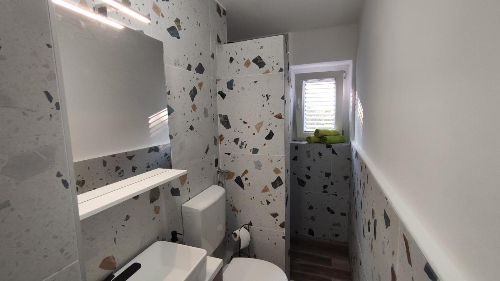 ADRIATIC APARTMENT center II MAKARSKA