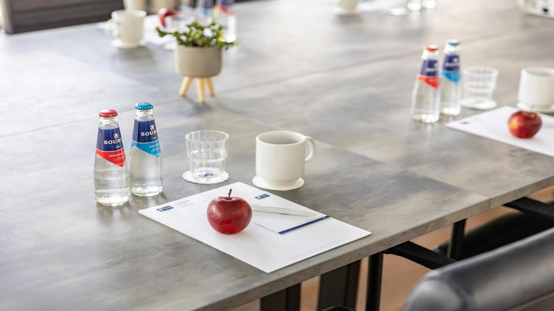 Meeting/conference room