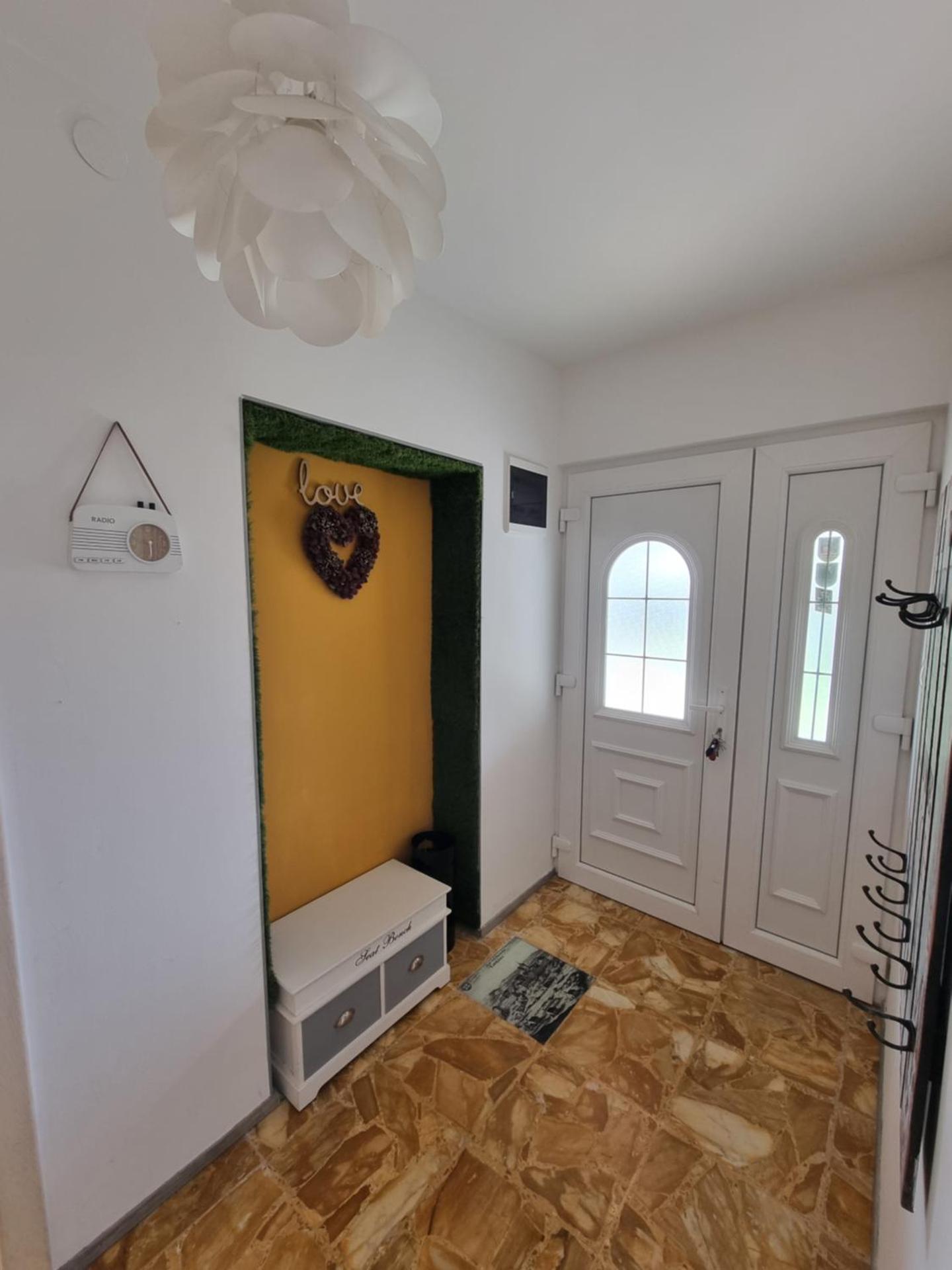 Modern Stylish Apartment near Beach