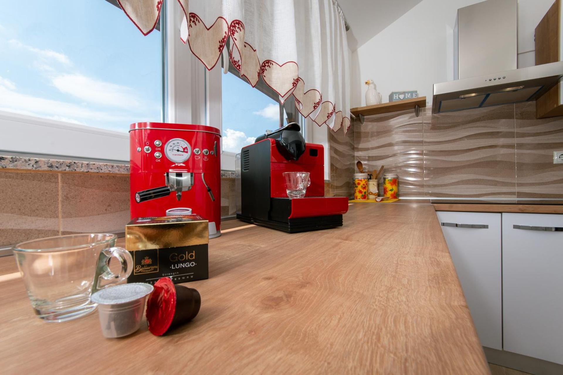 Coffee/tea facilities