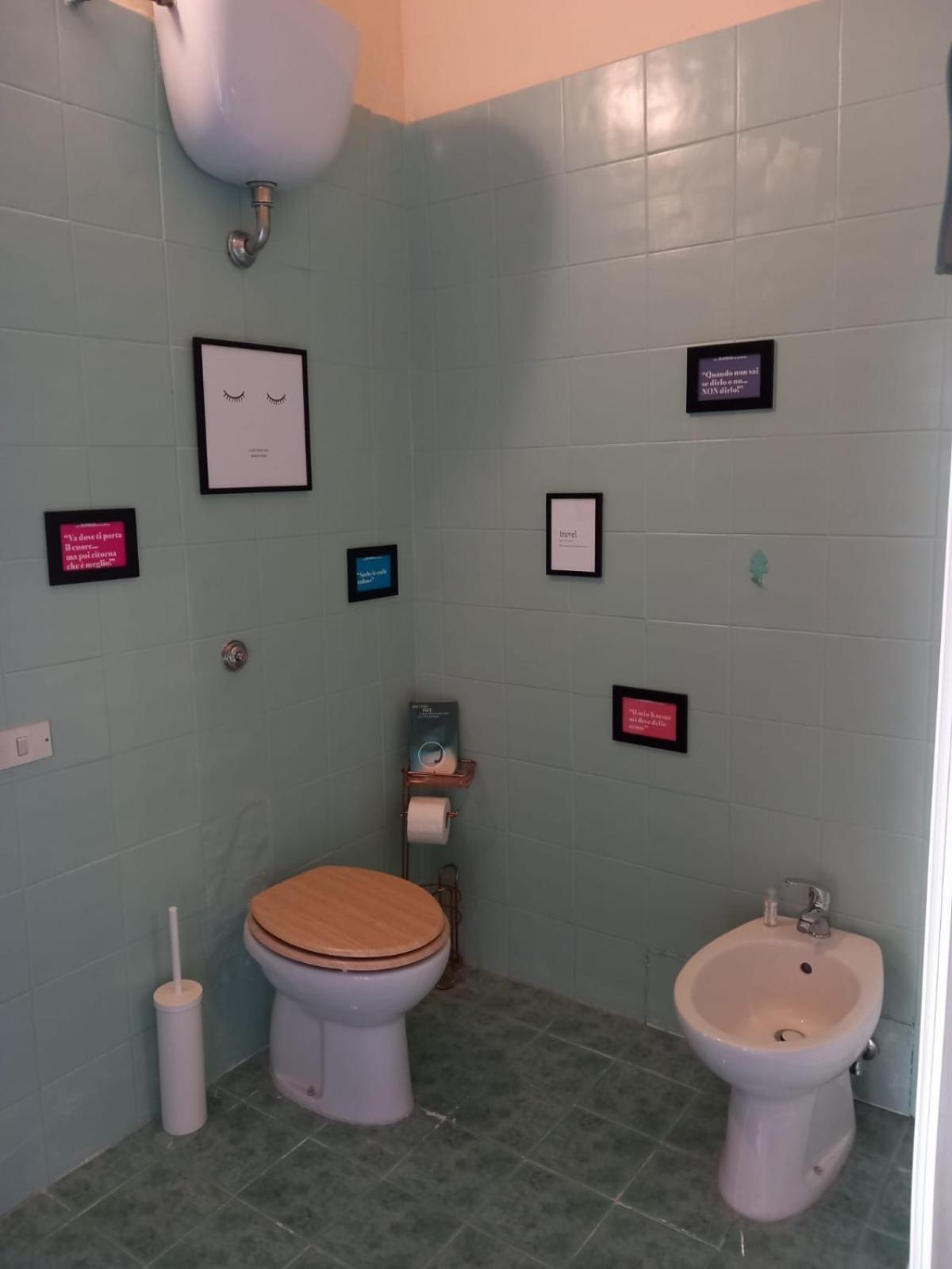 900 Bed and Breakfast