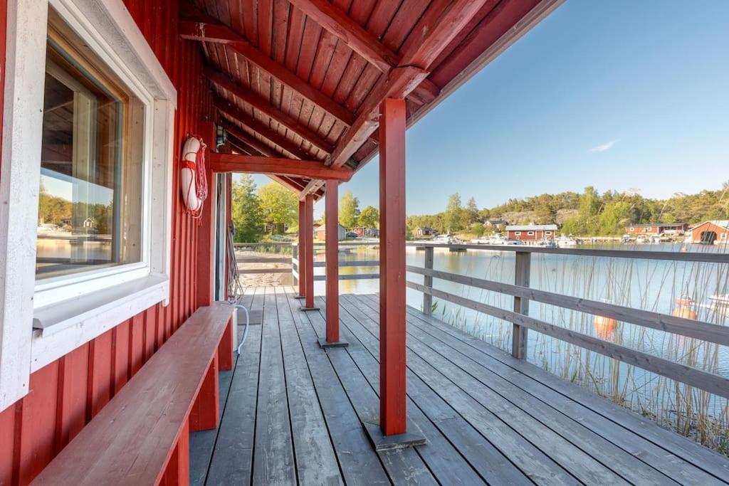 Kasnäs Marina Seafront