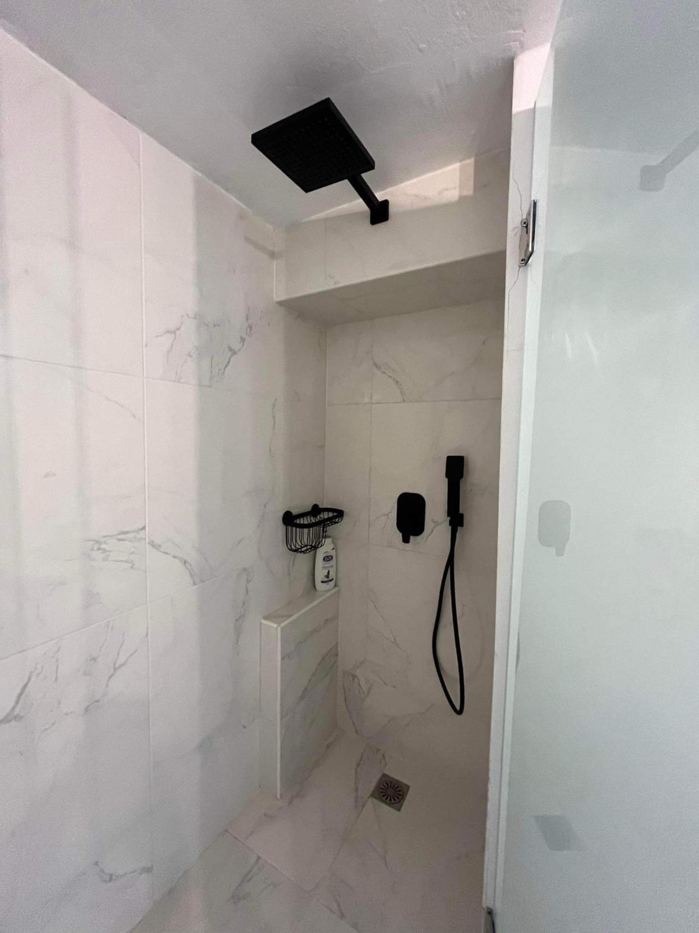 Riviera-MelRod-Athens