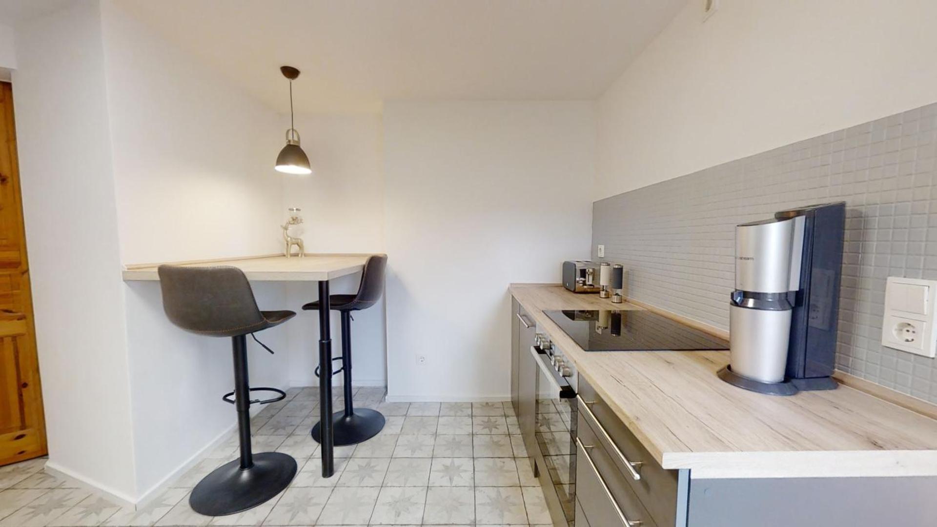 Kitchen or kitchenette