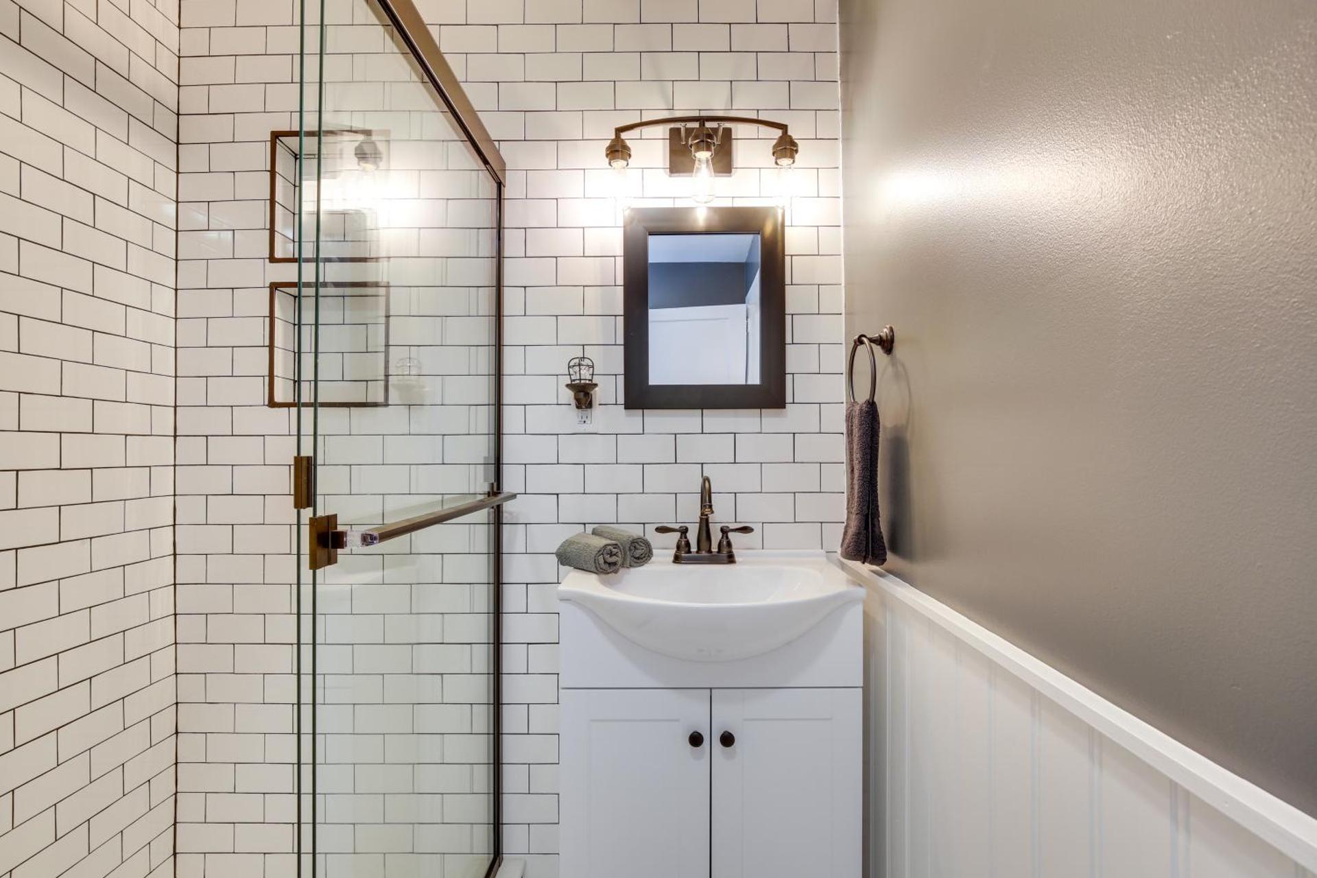 The Peaceful Post Cozy Winter Escape in Kingston