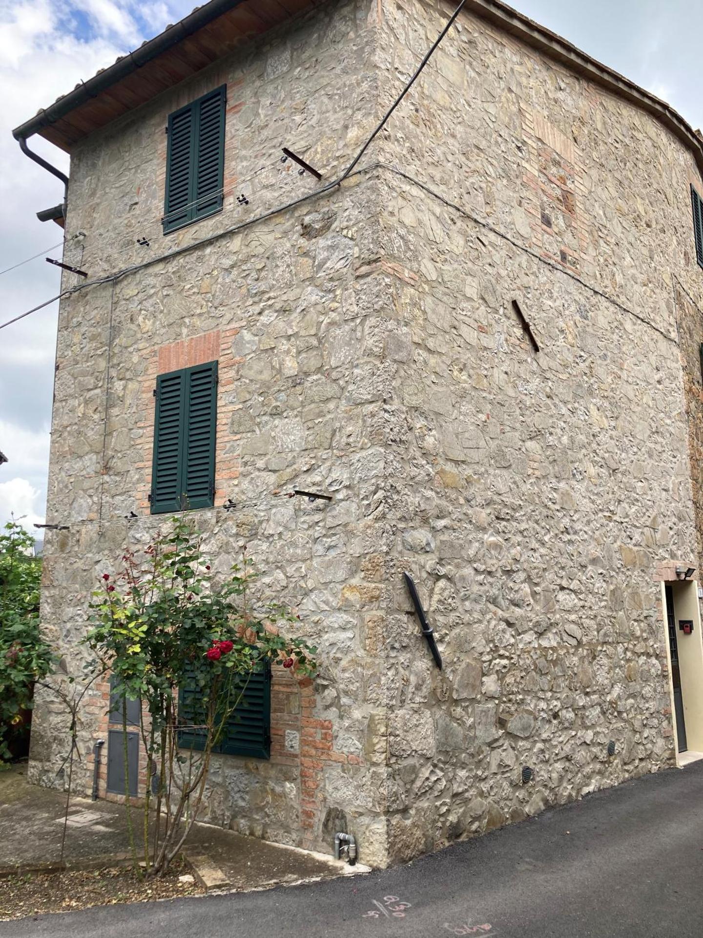 TOWER in Casciano di Murlo