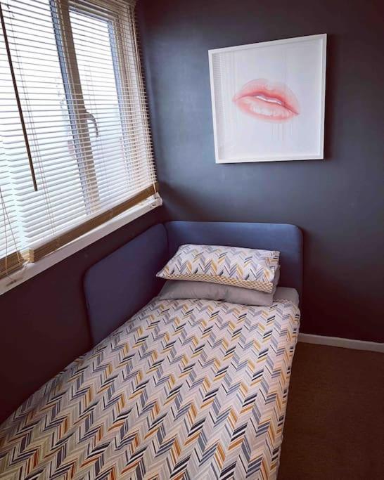 Chester/Handbridge sleeps 9 + Netflix