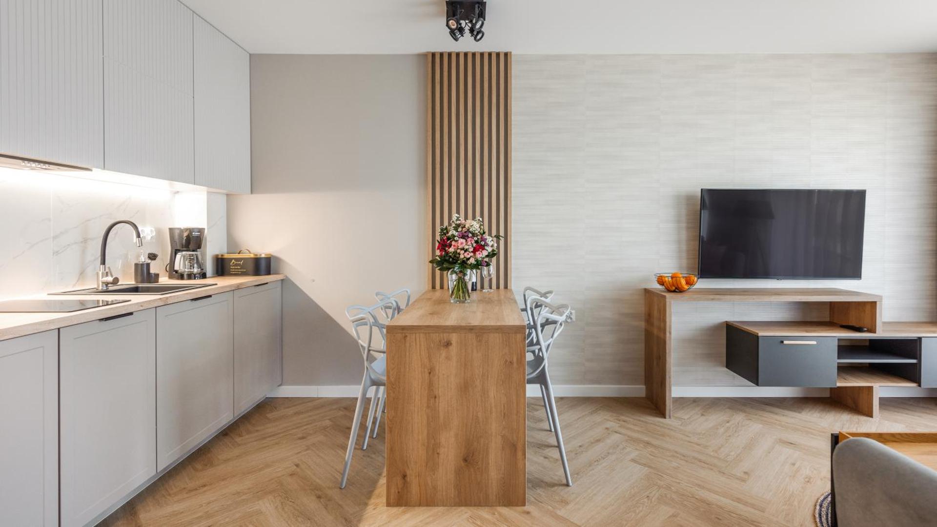 Kitchen or kitchenette