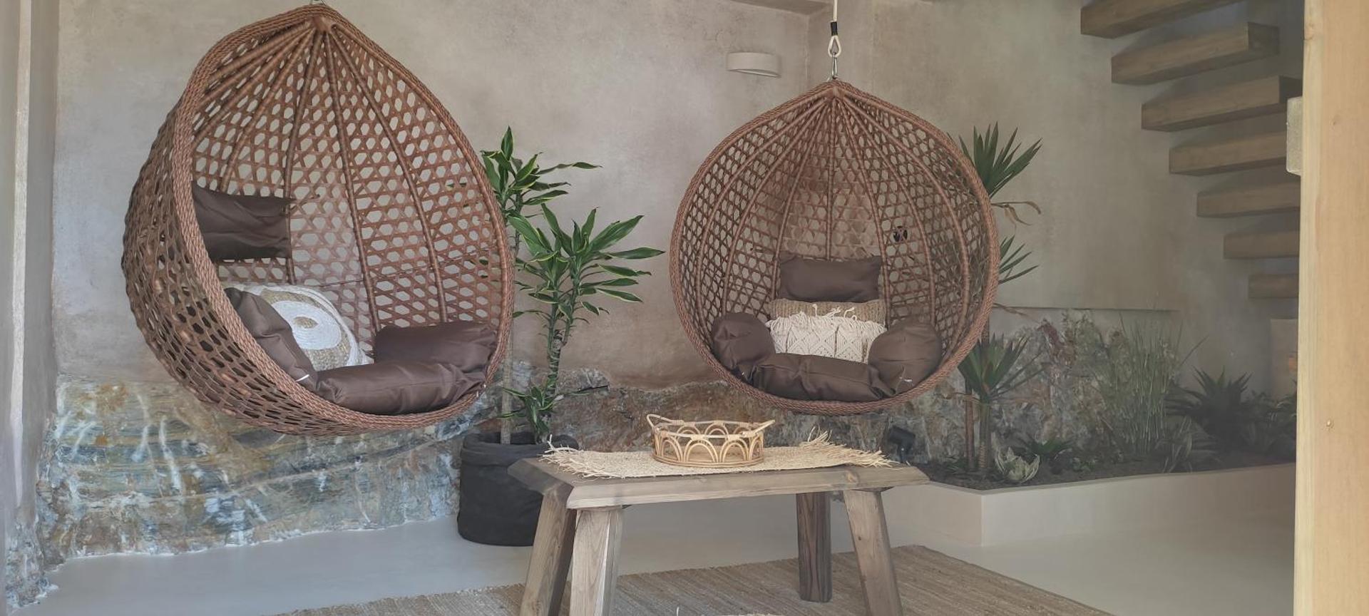 ClockWise Earthy Vibe House in Apano Chora