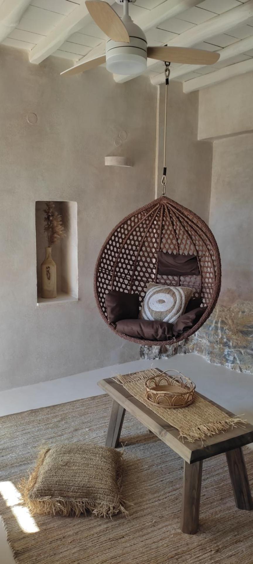 ClockWise Earthy Vibe House in Apano Chora