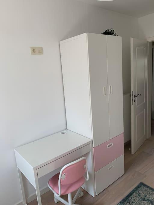 Appartement au centre d'une ville historique.