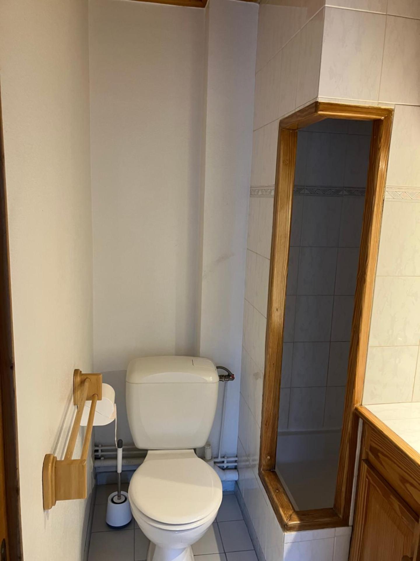 Studio with Mountain View