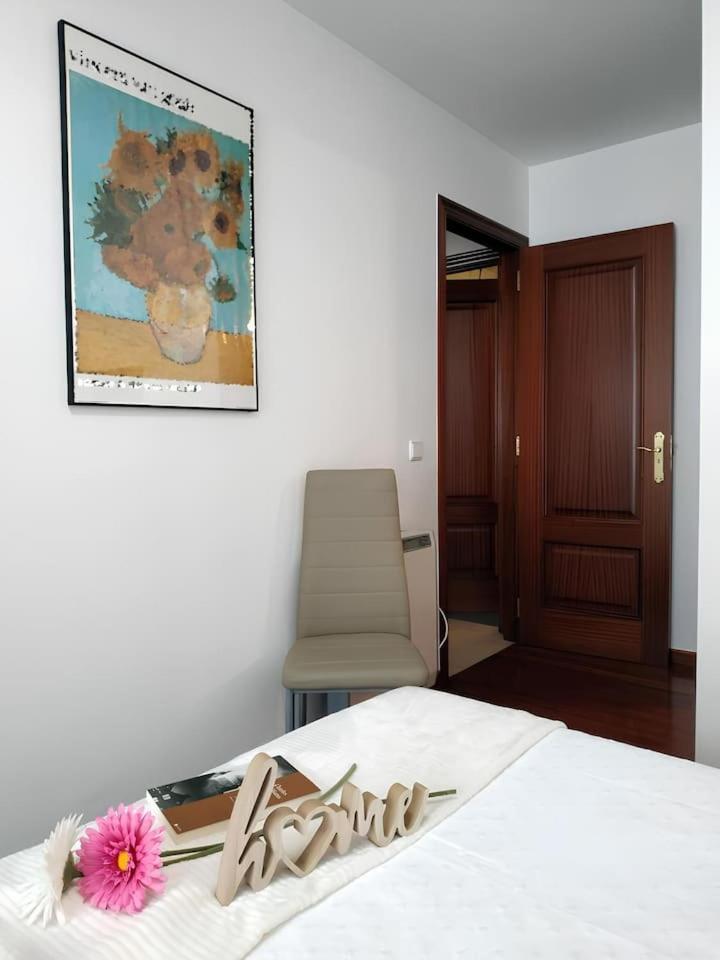 HHC - Duplex Concheiros, 4 bedrooms, 3 bathroom, a 700m de la Catedral