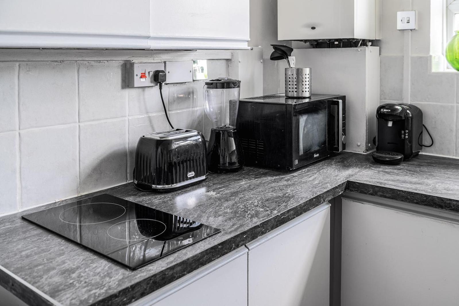 Astonishing Two Bedroom Apartment in Nelson