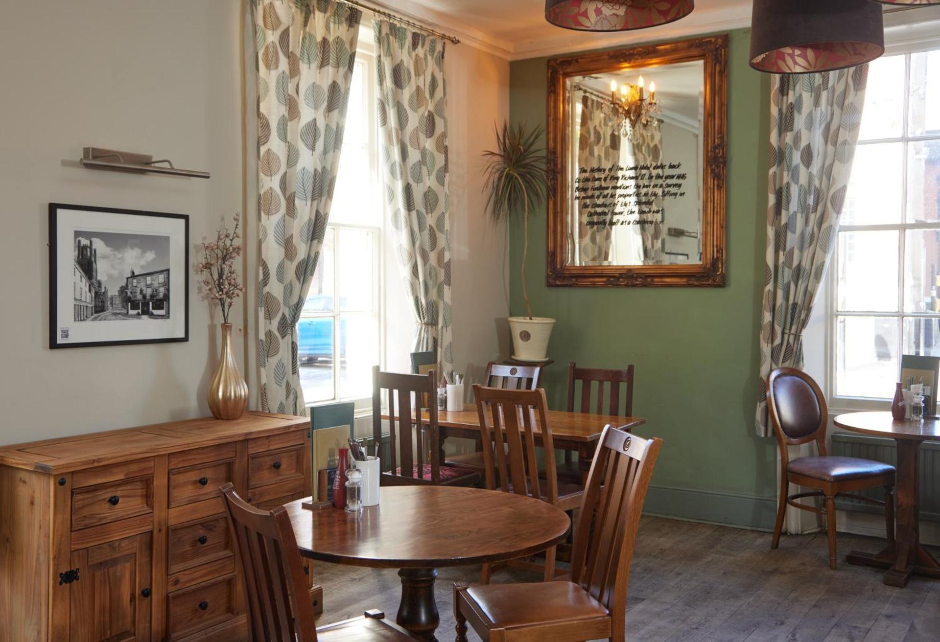 Restaurant/places to eat