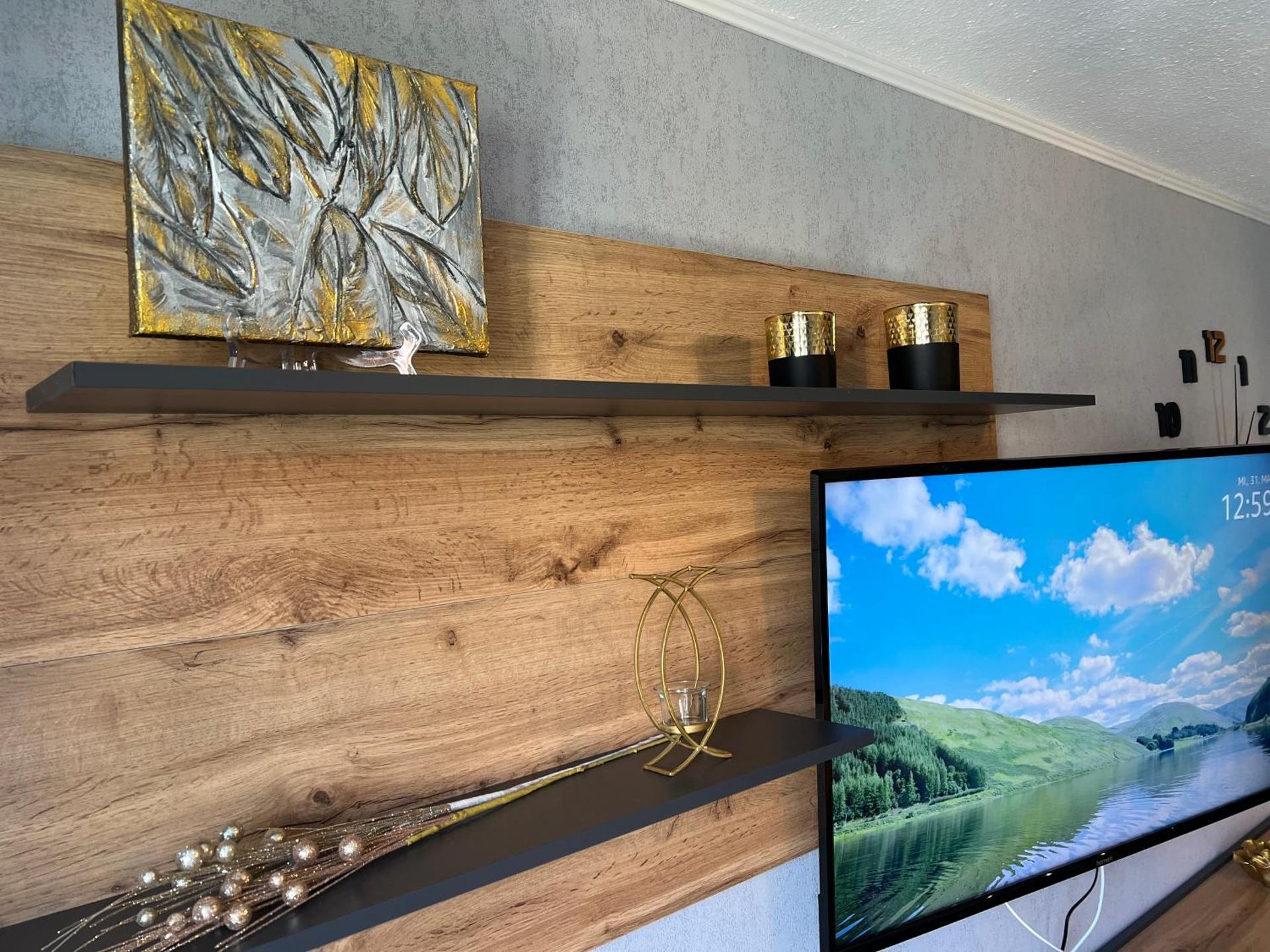 Apartment Studio Green line