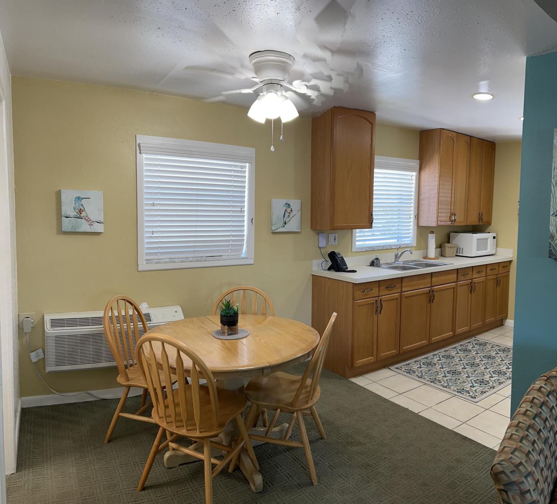 Hontoon Landing Resort & Marina