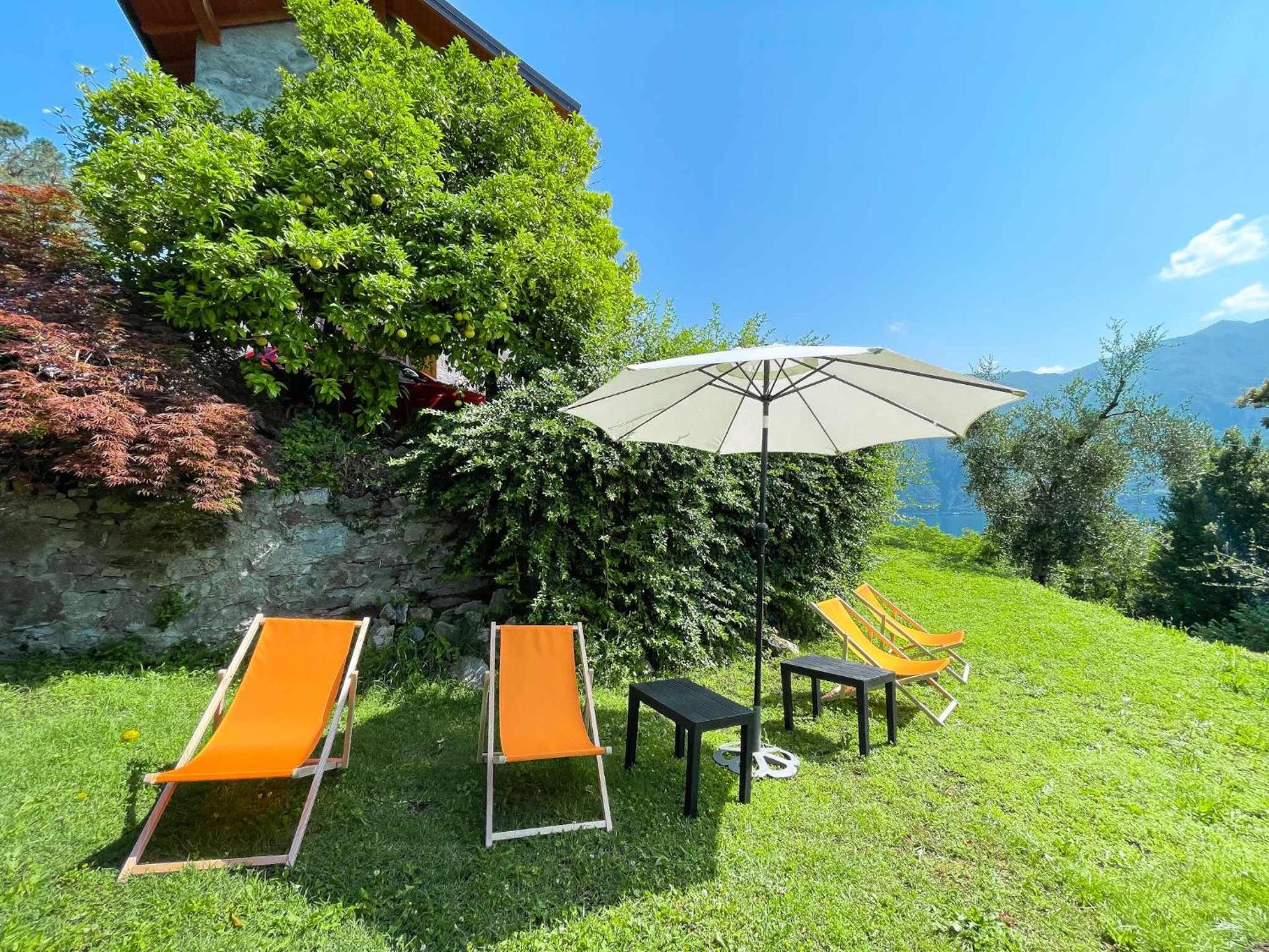 Breva, Loft tra gli ulivi ed il lago