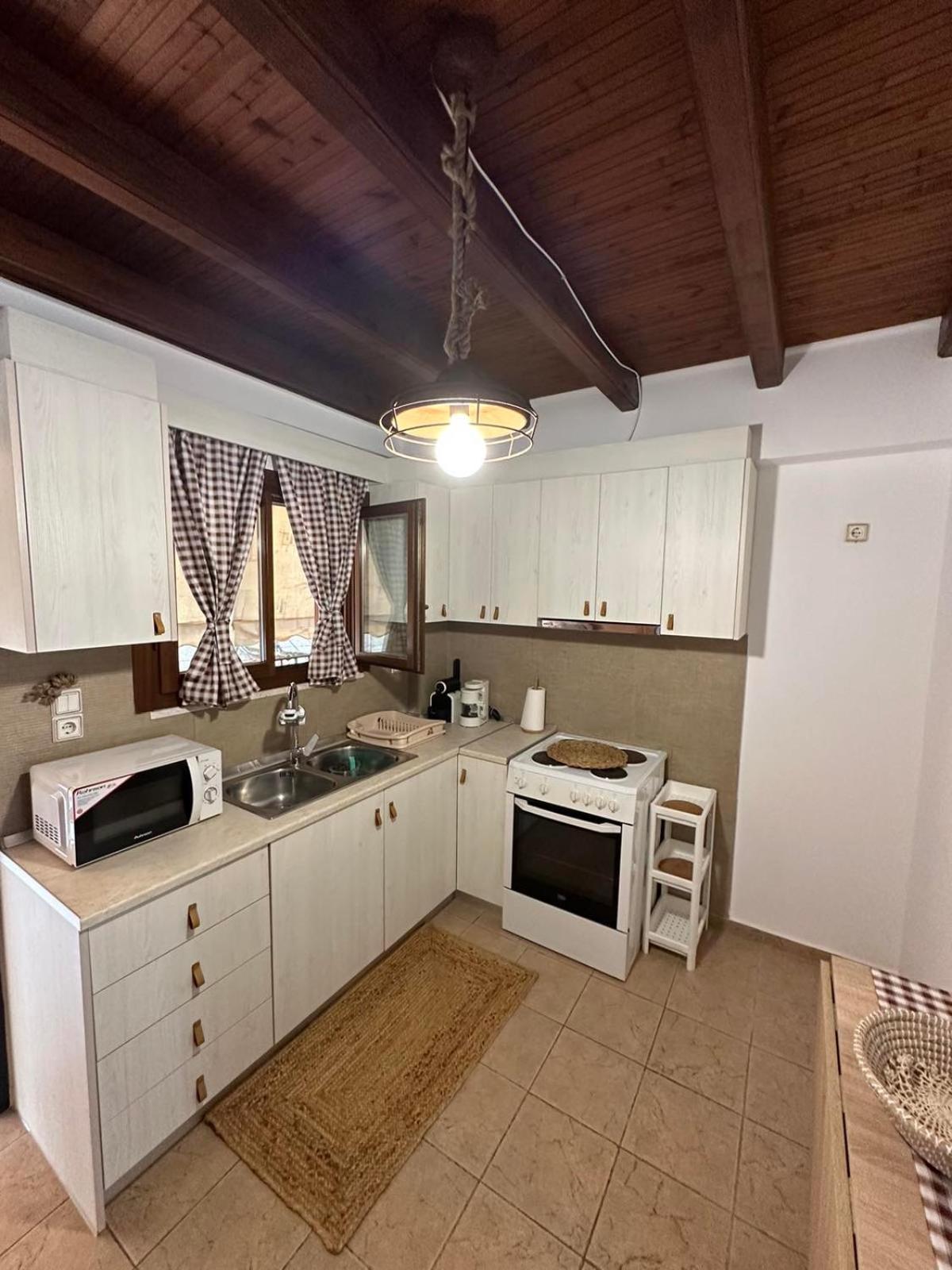 Elena maisonette by the sea