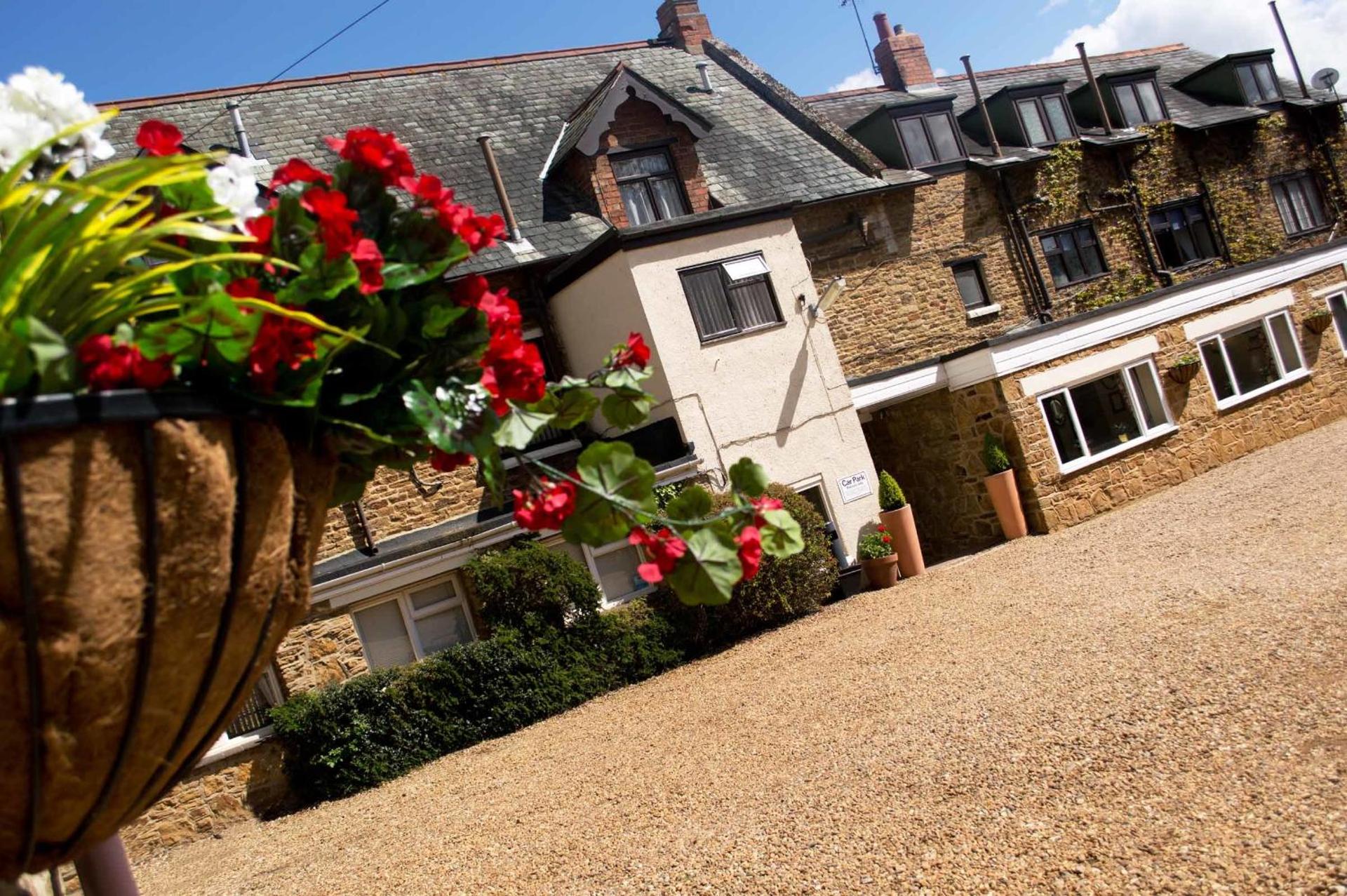 Courtyard Family Room