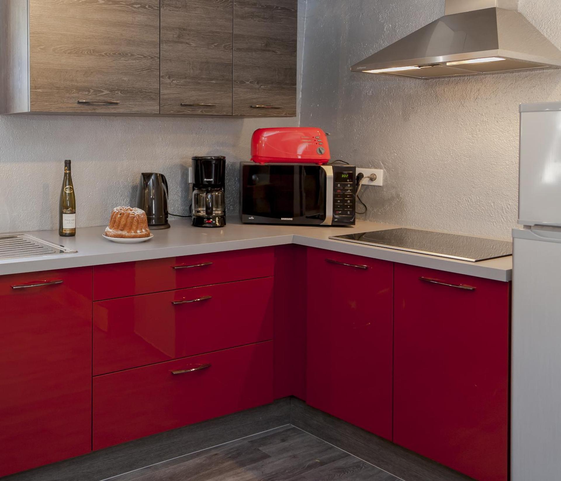 Kitchen or kitchenette