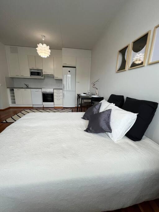 Studio by Sello shopping mall