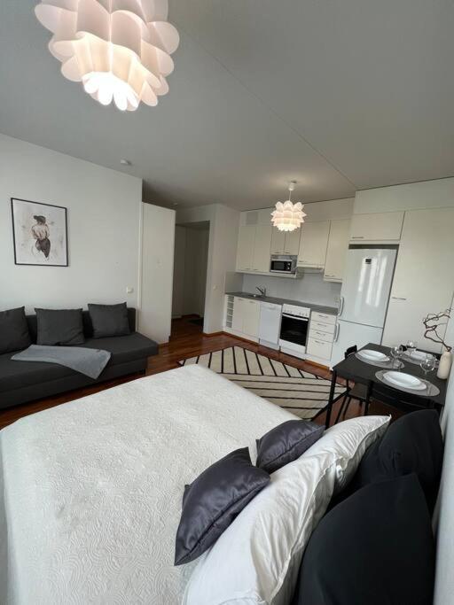 Studio by Sello shopping mall