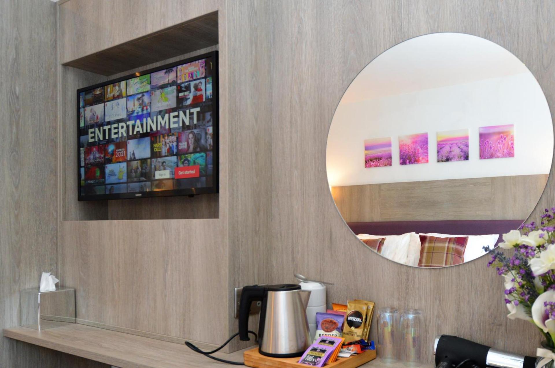 Coffee/tea facilities