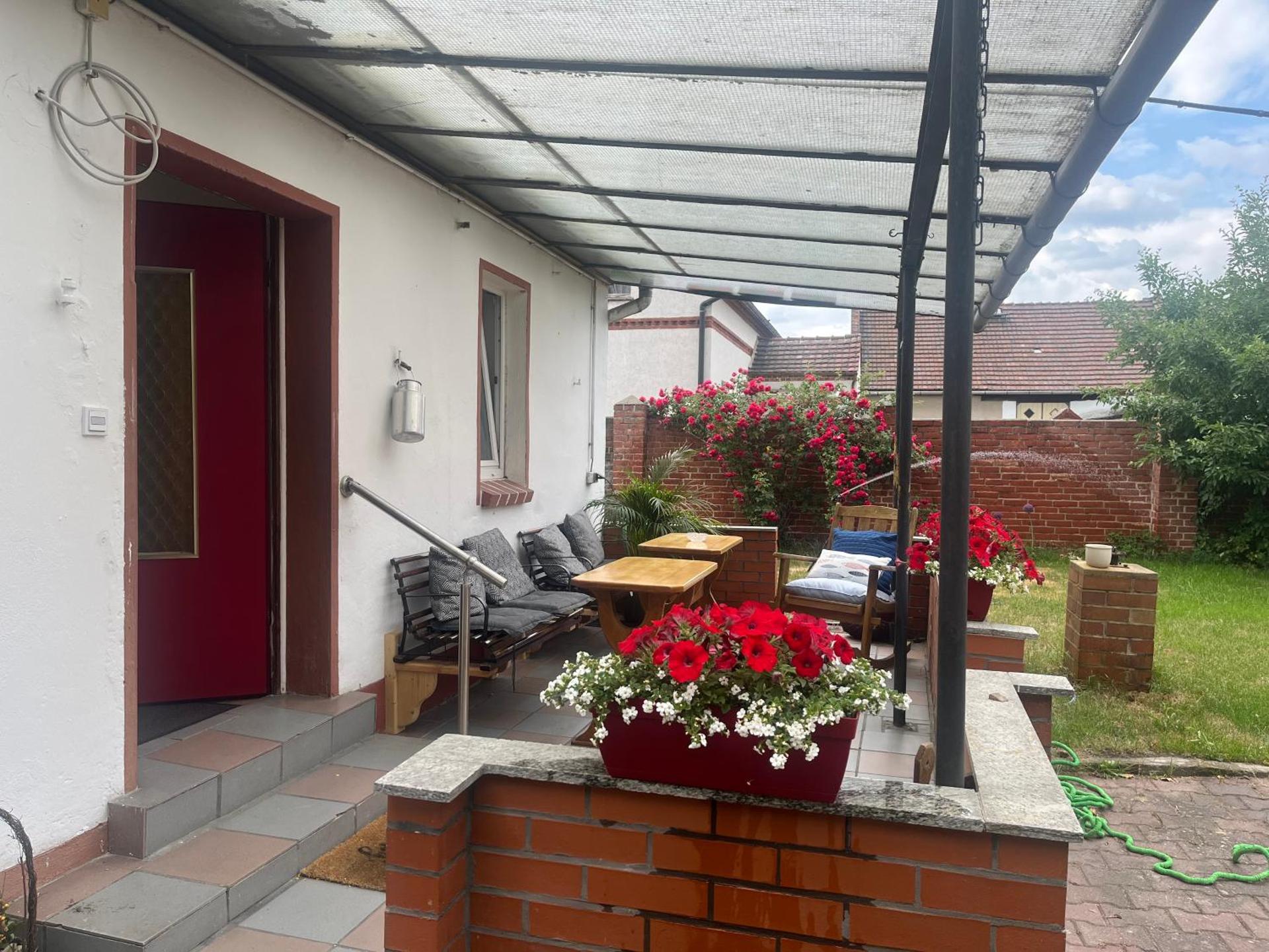 Kahnstübchen Mit NEUEM Innenhof Garten