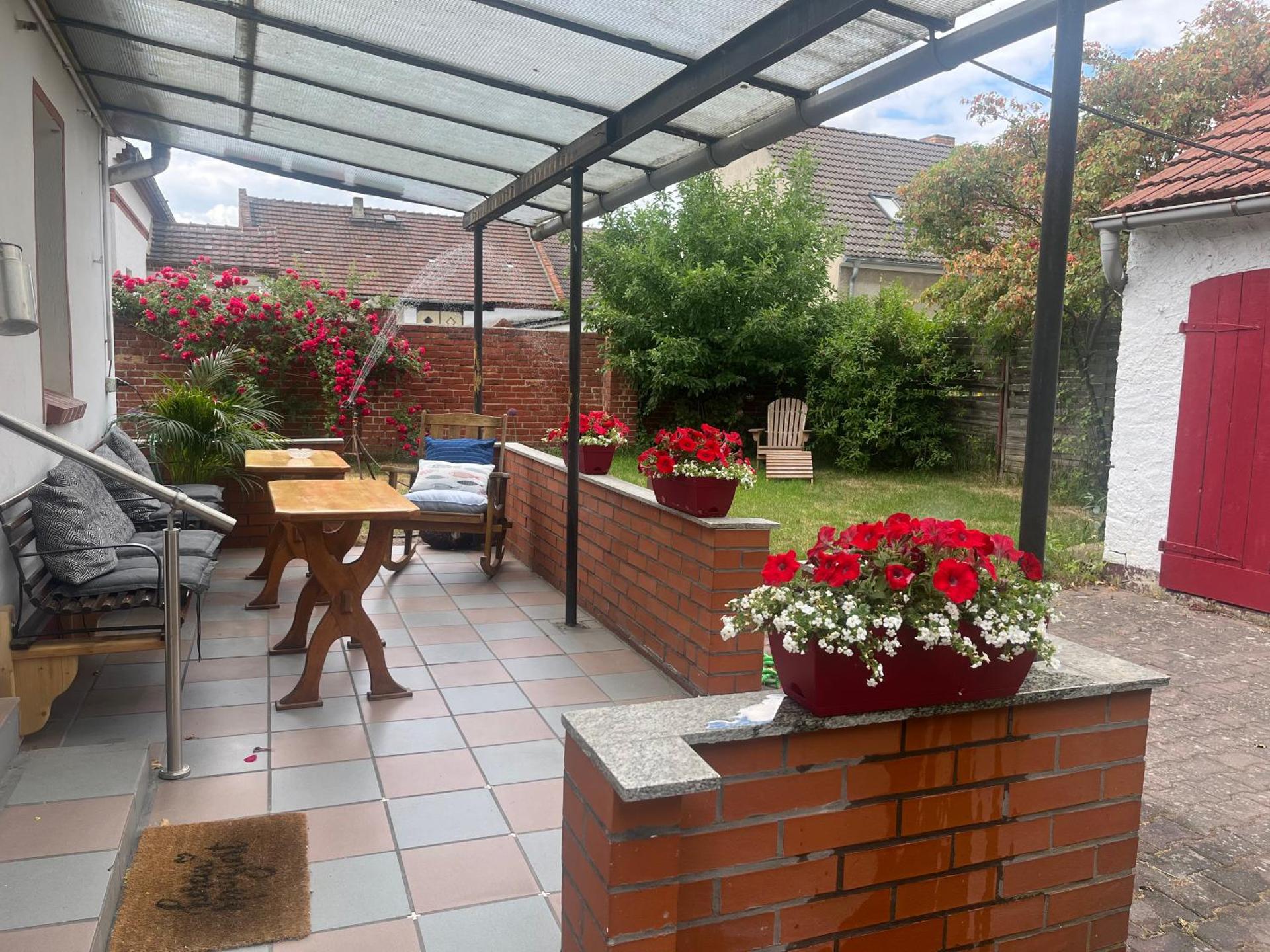 Kahnstübchen Mit NEUEM Innenhof Garten