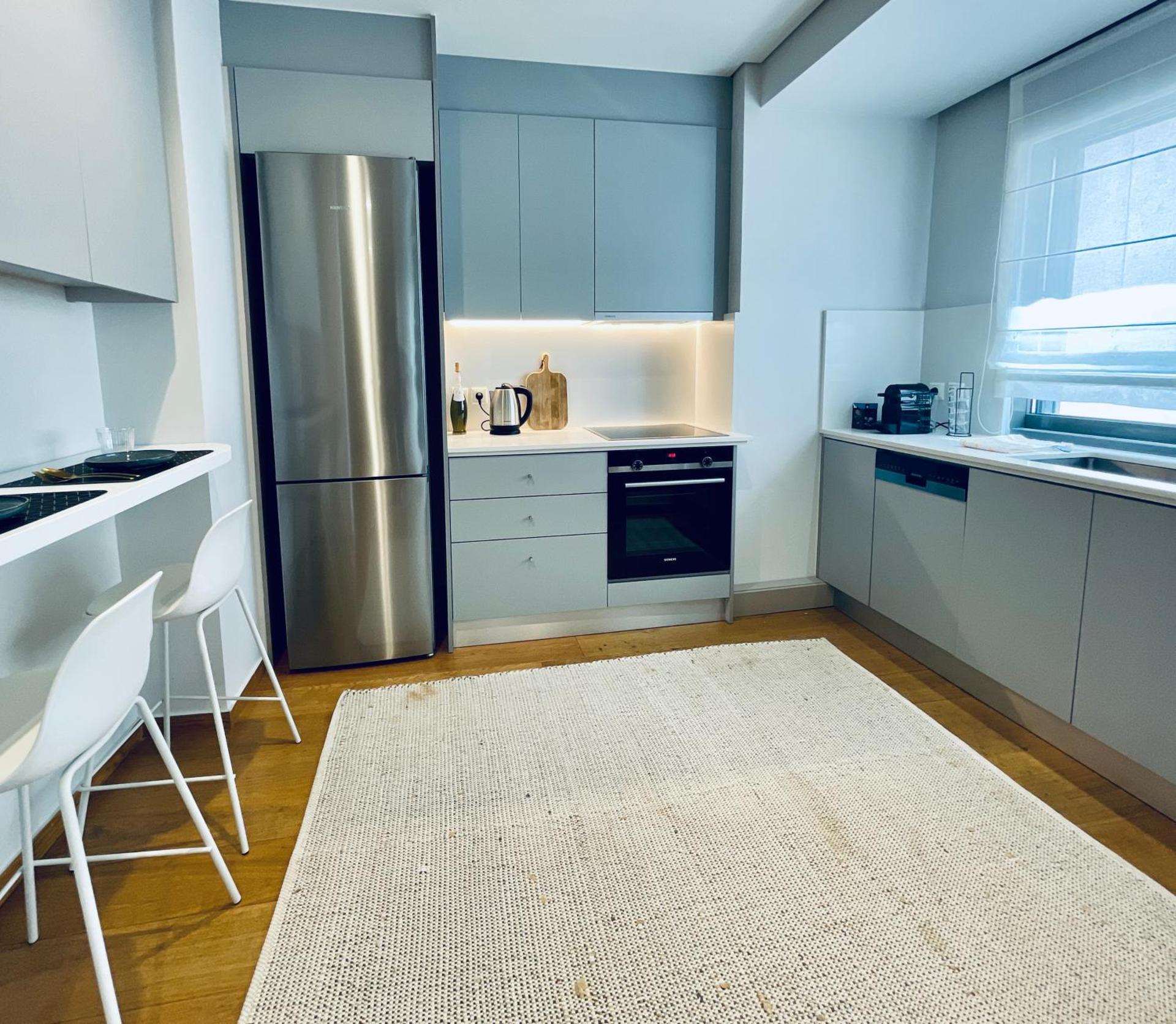 Athens Riviera 2-Bed Apt & Pool Access #Unoblu®